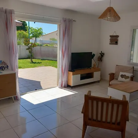 بيت للعطل Pmr, Chez Nathalie